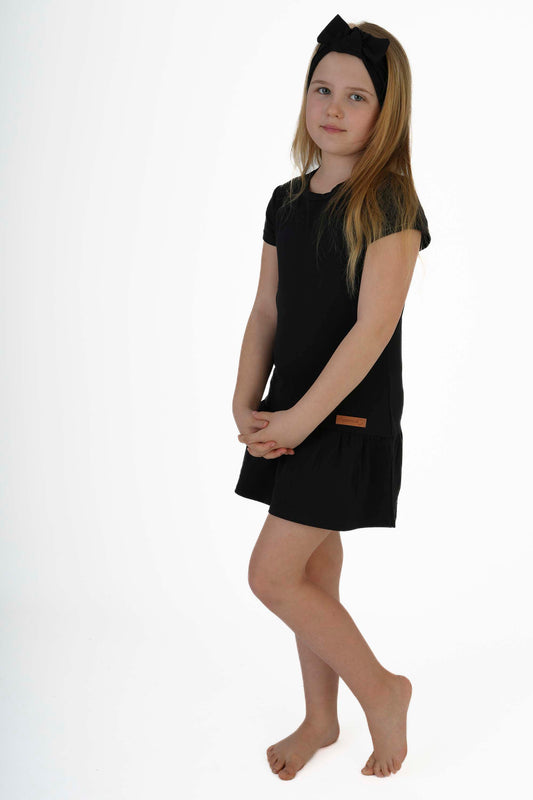 Šaty s krátkým rukávem