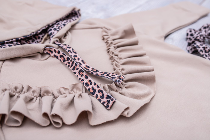 Mikinové šaty dětské Béžové+Gepard