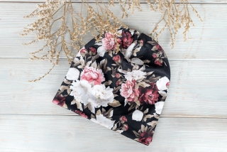 Čepice Černá+Barevné květy